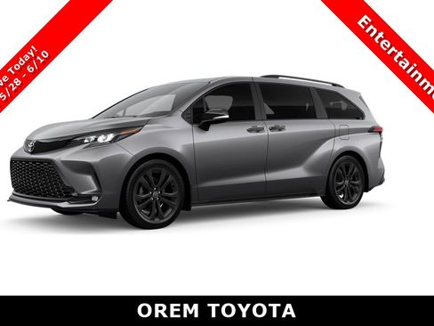 New 2026 Toyota Sienna XSE FWD image 2