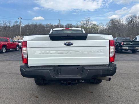 Used 2021 Ford F250 XL w/ Power Equipment Group RWD image 5