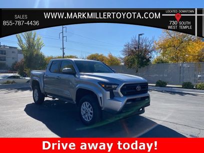 New 2025 Toyota Tacoma SR5