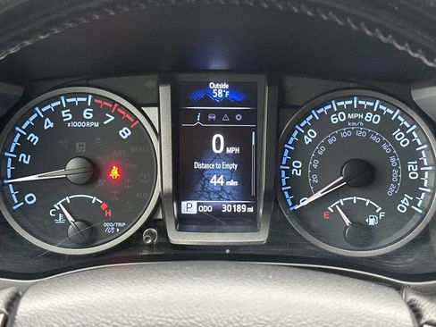 Used 2023 Toyota Tacoma TRD Sport image 27