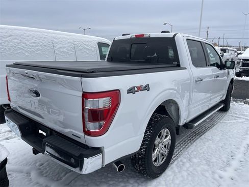 Used 2023 Ford F150 Lariat w/ Trailer Tow Package image 10