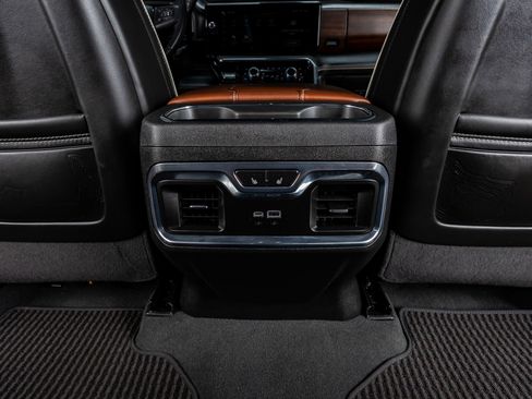 Used 2024 GMC Sierra 2500 Denali Ultimate image 33