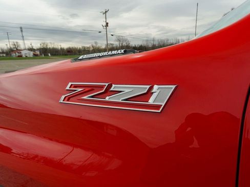 Used 2022 Chevrolet Silverado 2500 LTZ w/ LTZ Plus Package AWD/4WD image 9
