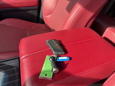 Used 2021 Lexus GX 460 Premium image 24