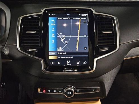 Used 2021 Volvo XC90 T8 Inscription w/ Advanced Package image 15