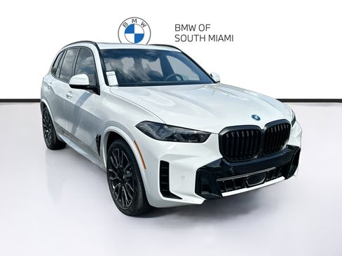 New 2026 BMW X5 xDrive50e w/ M Sport Package AWD/4WD image 1