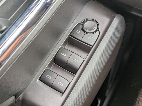 New 2026 GMC Canyon Elevation w/ Convenience Package image 22