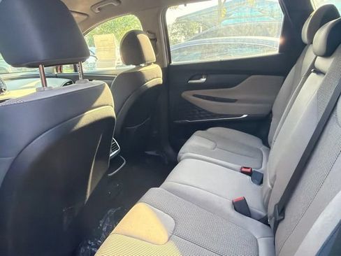 Used 2019 Hyundai Santa Fe SEL FWD image 11