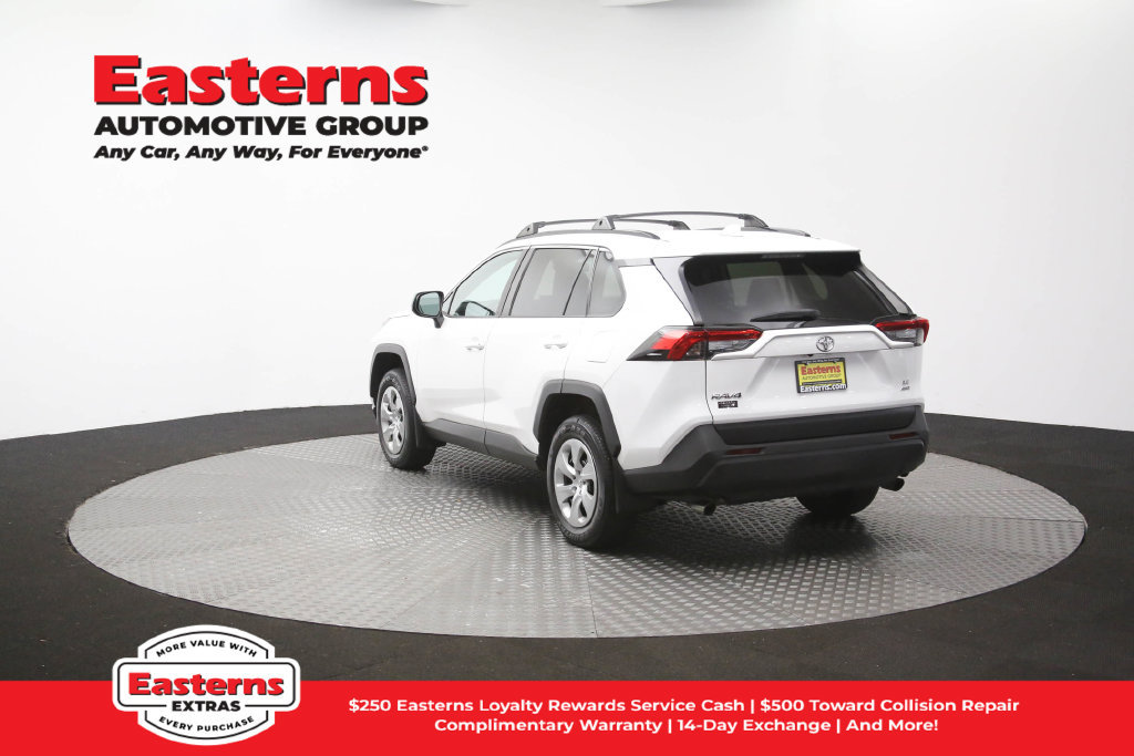Used 2021 Toyota RAV4 LE AWD/4WD image 65