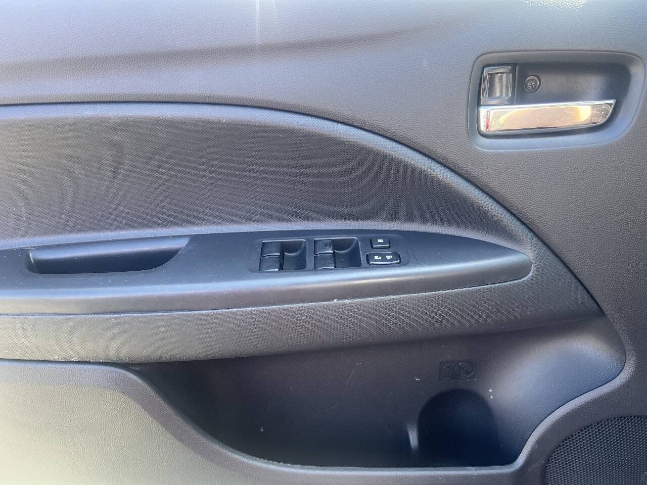 Used 2015 Mitsubishi Mirage ES FWD image 19