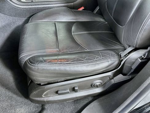 Used 2016 Chevrolet Traverse LT FWD image 22