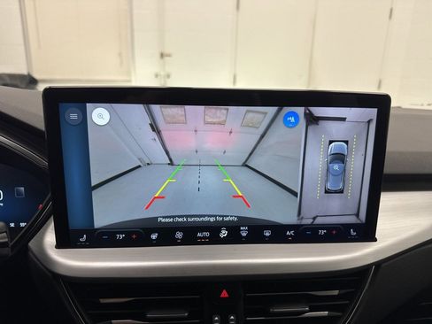 Used 2024 Ford Escape Platinum image 25