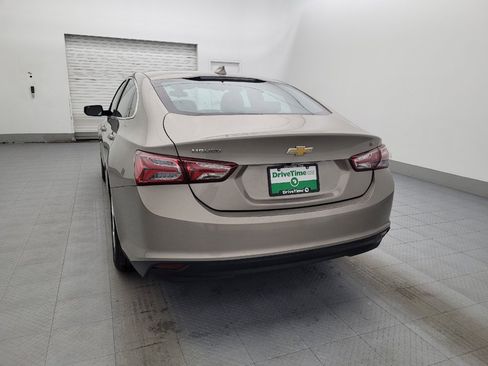Used 2022 Chevrolet Malibu LT image 6