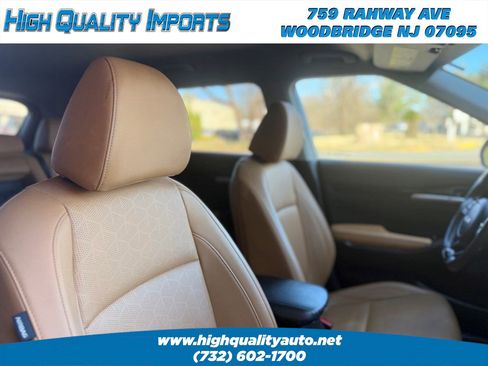 Used 2024 Kia Seltos SX image 44