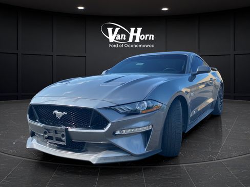 Used 2022 Ford Mustang GT Premium w/ GT Performance Package RWD image 3