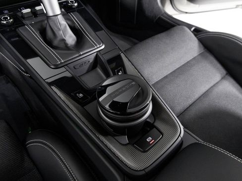 Used 2024 Porsche 911 GT3 image 24