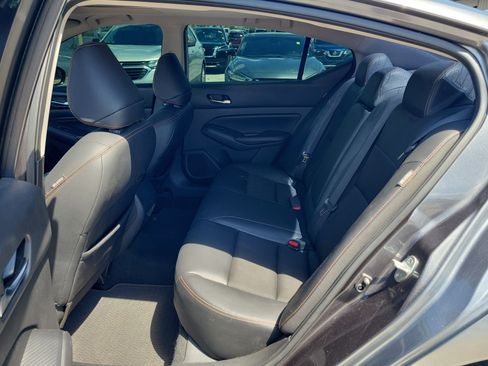 Certified 2021 Nissan Altima 2.5 SR w/ SR Premium Package FWD image 14