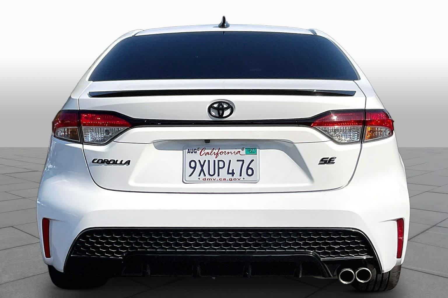 Used 2022 Toyota Corolla SE w/ Carpet Mat Package (TMS) FWD image 4