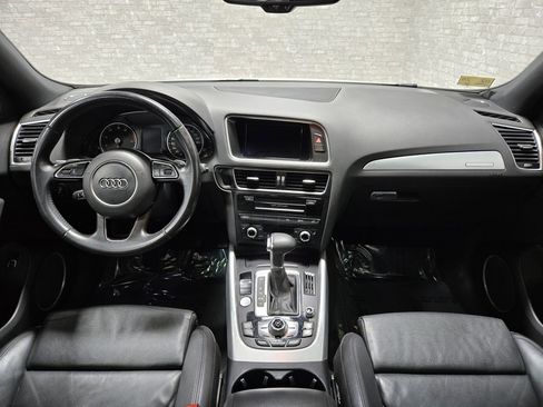 Used 2017 Audi Q5 2.0T Premium Plus w/ Technology Package image 35