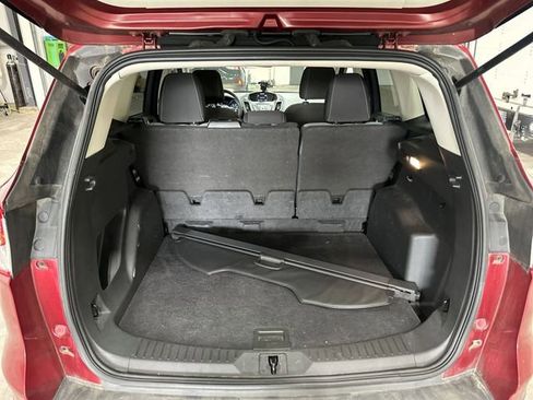Used 2016 Ford Escape SE FWD image 23