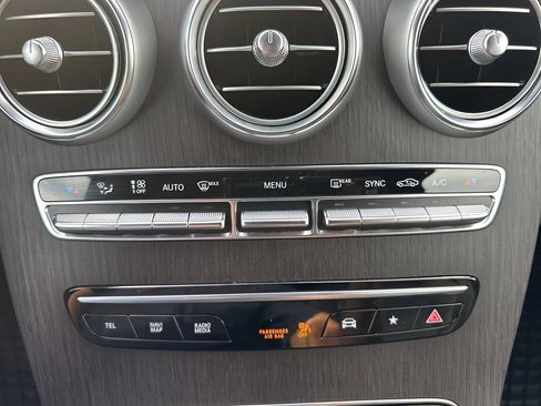 Used 2022 Mercedes-Benz GLC 300 4MATIC image 19