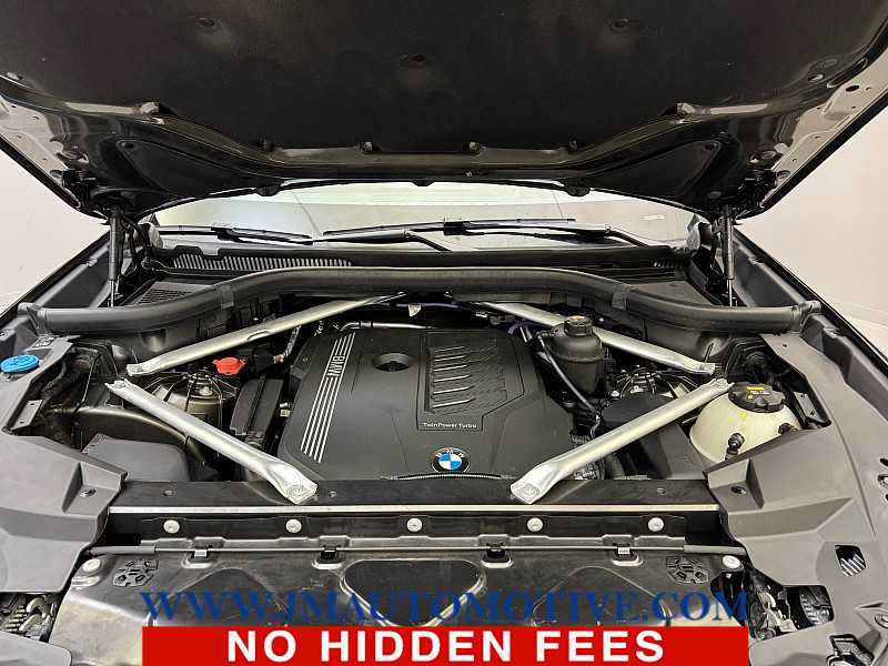 Used 2023 BMW X5 xDrive40i AWD/4WD image 10