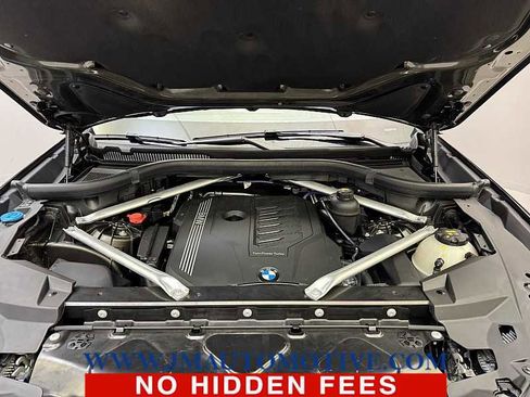 Used 2023 BMW X5 xDrive40i AWD/4WD image 10
