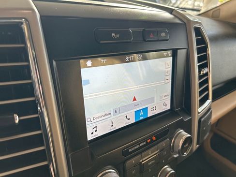 Used 2016 Ford F150 Lariat w/ Equipment Group 502A Luxury image 11