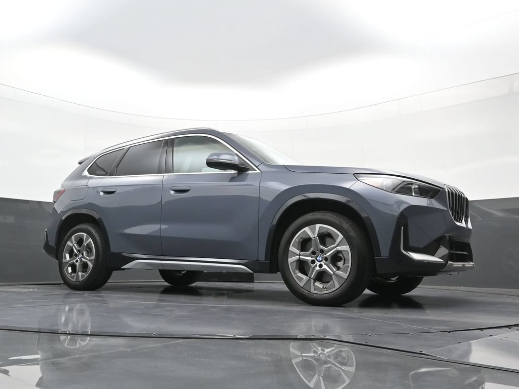 New 2026 BMW X1 xDrive28i w/ Technology Package AWD/4WD image 21