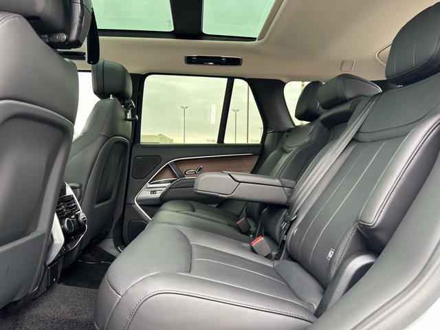 New 2026 Land Rover Range Rover SE AWD/4WD image 14