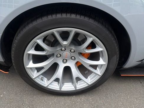 Used 2022 Dodge Challenger SRT Hellcat RWD image 10