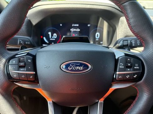 Used 2025 Ford Explorer ST AWD/4WD image 25