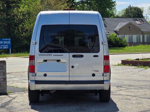 Used 2010 Ford Transit Connect XLT FWD image 5