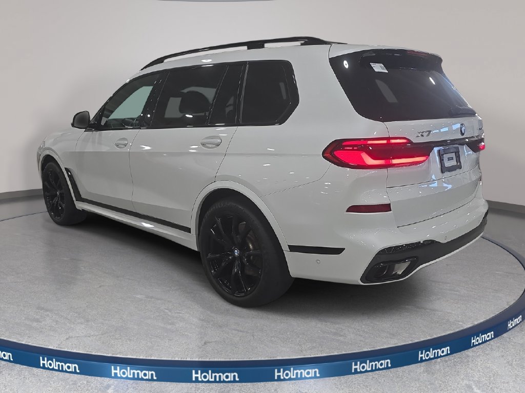 Certified 2024 BMW X7 xDrive40i w/ Executive Package AWD/4WD image 7