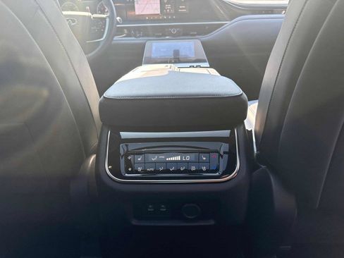 Used 2026 INFINITI QX80 4WD w/ Sport Exterior Package image 30