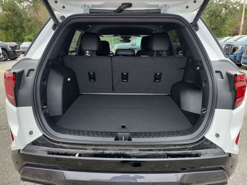 New 2026 GMC Terrain AT4 w/ Convenience Package III AWD/4WD image 10