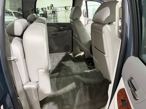 Used 2012 GMC Sierra 1500 SLT w/ SLT Convenience Package image 11