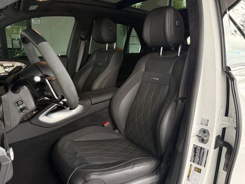 Used 2025 Mercedes-Benz GLE 63 AMG S image 22