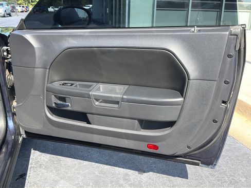 Used 2012 Dodge Challenger R/T RWD image 27