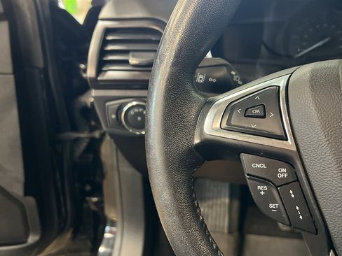 Used 2019 Ford Fusion Titanium image 32