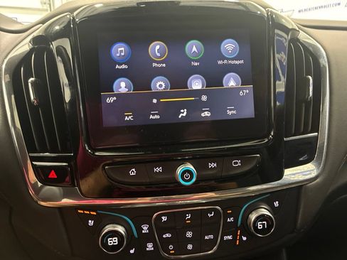 Used 2023 Chevrolet Traverse High Country w/ LPO, Floor Liner Package AWD/4WD image 27