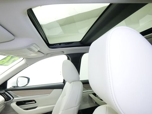 New 2026 MAZDA CX-90 Plug-In Hybrid w/ Premium Plus AWD/4WD image 18