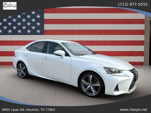 Used 2019 Lexus IS 300 w/ Navigation Package image 2