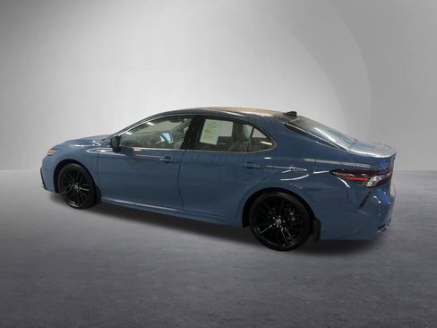 Used 2024 Toyota Camry XSE image 6