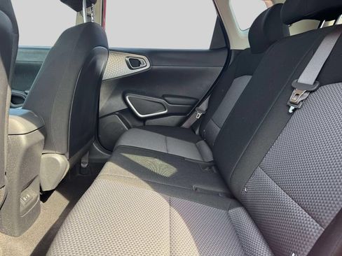 Used 2023 Kia Soul S FWD image 10