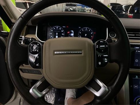 Used 2018 Land Rover Range Rover Supercharged AWD/4WD image 22