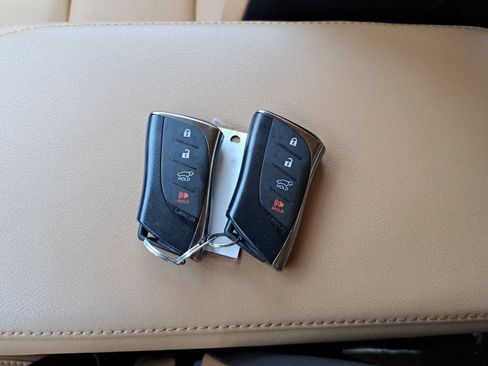 Used 2025 Lexus NX 250 FWD w/ Cold Area Package image 40