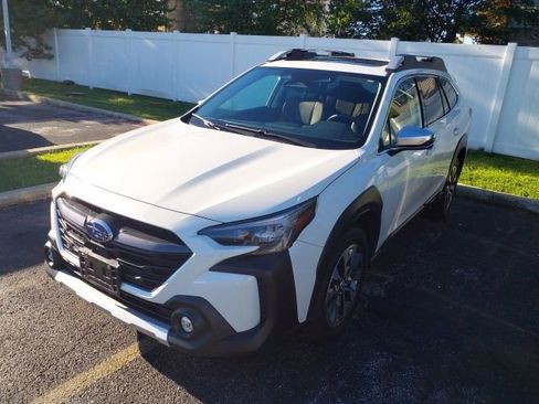 Used 2023 Subaru Outback Touring XT AWD/4WD image 1