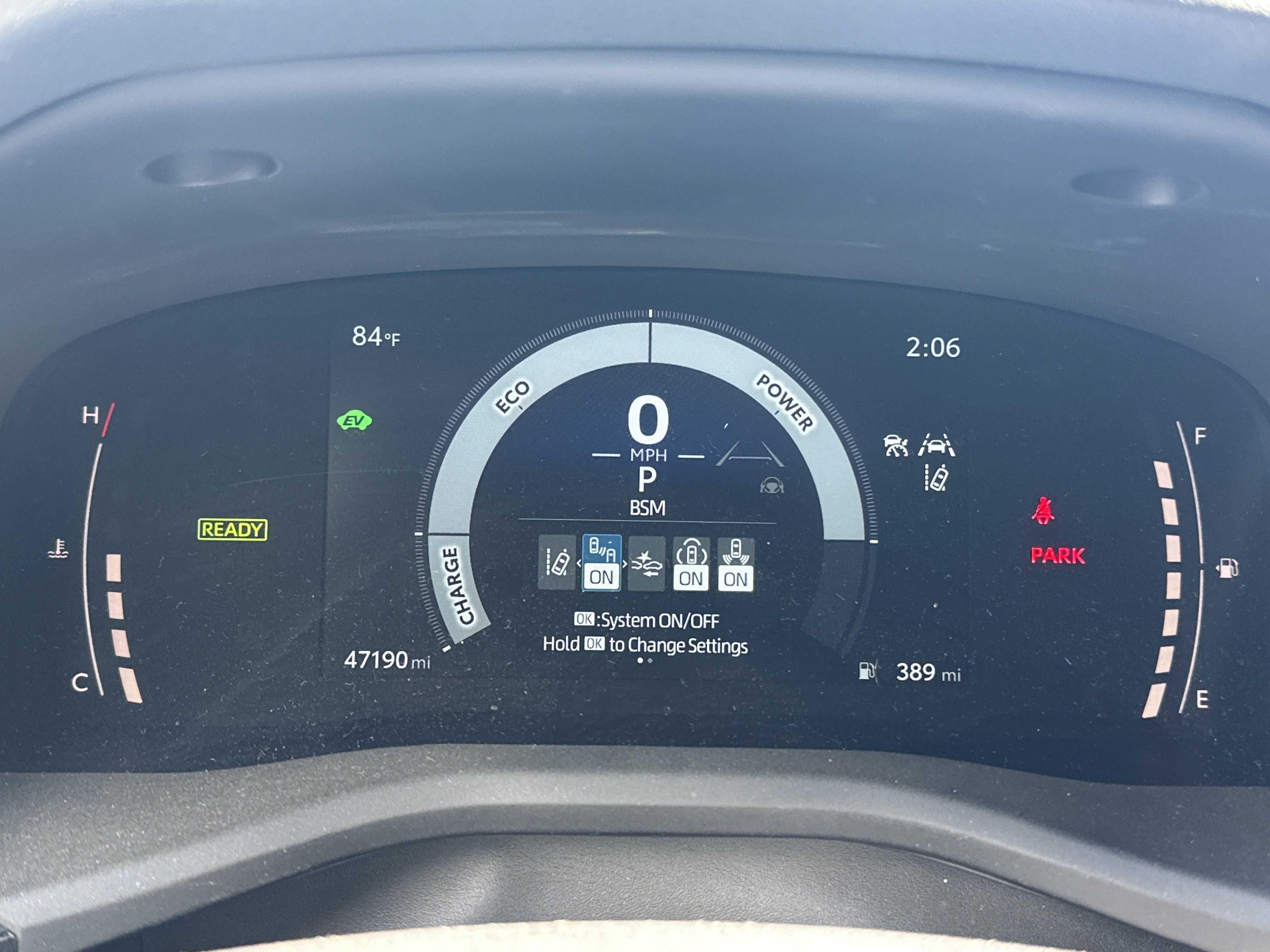 Used 2025 Toyota Camry SE w/ Convenience Package FWD image 20