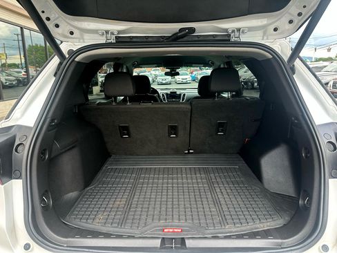 Used 2021 Chevrolet Equinox LT image 18